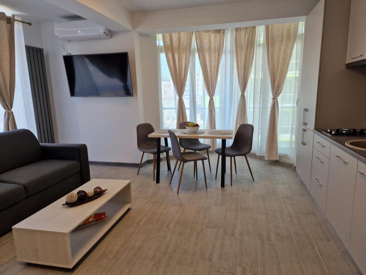 Cristalex Aparthotel & Spa Mamaia Nord Нэводари Экстерьер фото