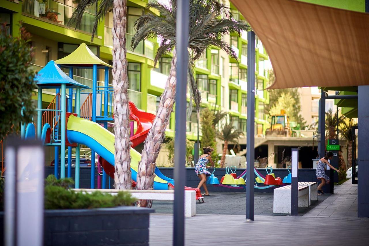 Cristalex Aparthotel & Spa Mamaia Nord Нэводари Экстерьер фото